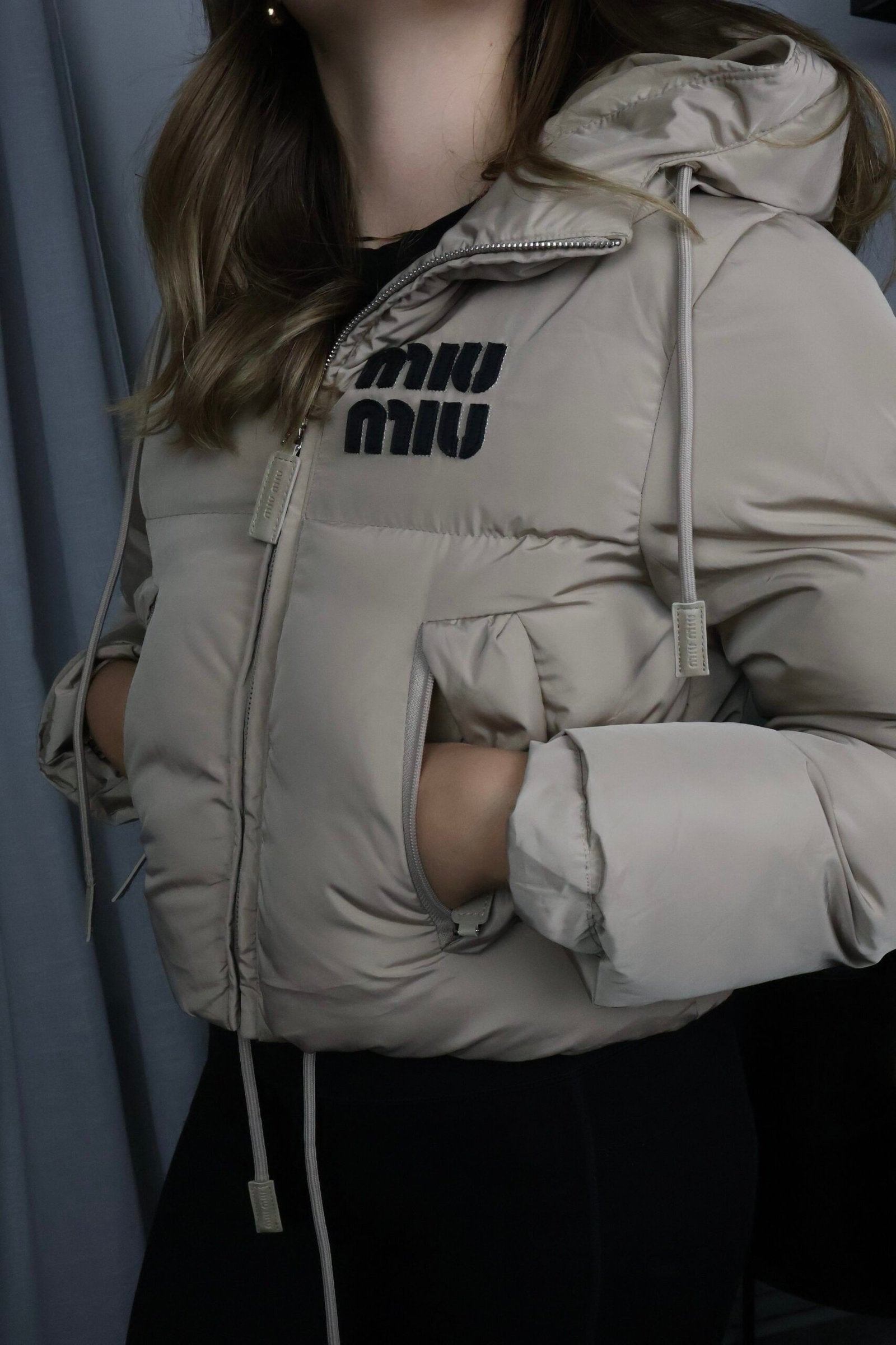 Miu Miu Beige Down Jakna