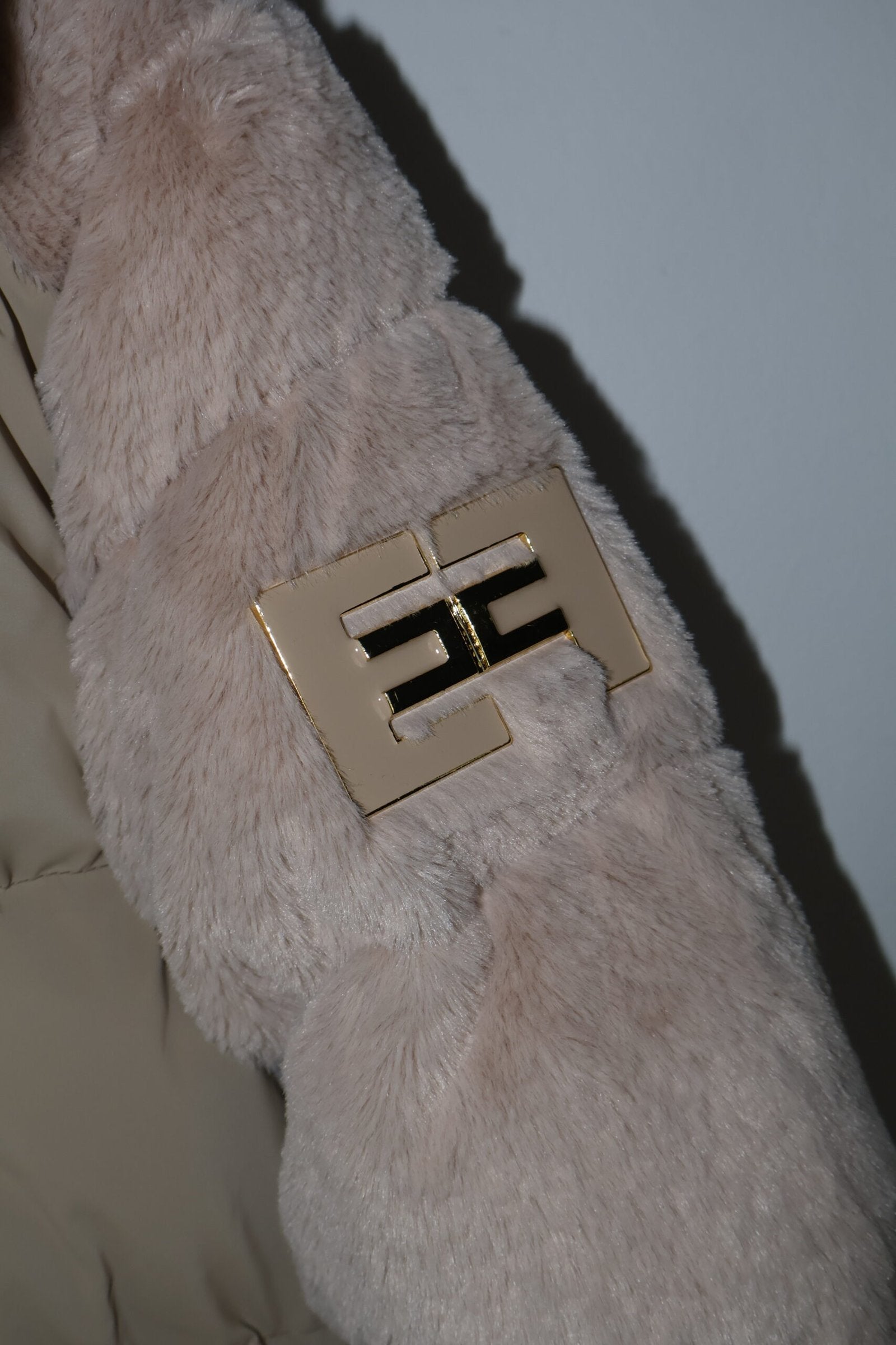 Elisabetta Franchi Beige Down Jakna