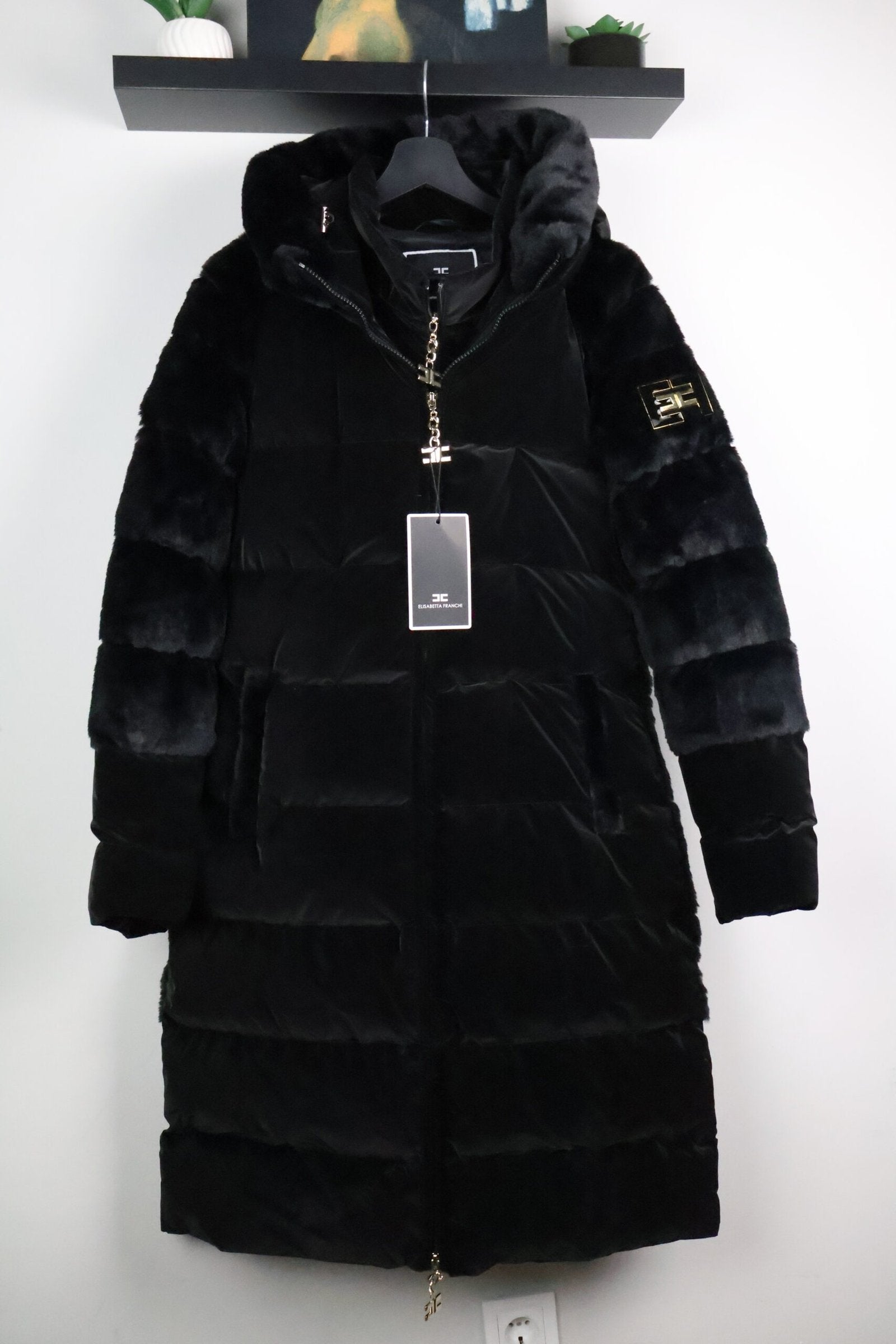 Elisabetta Franchi Black Down Jakna