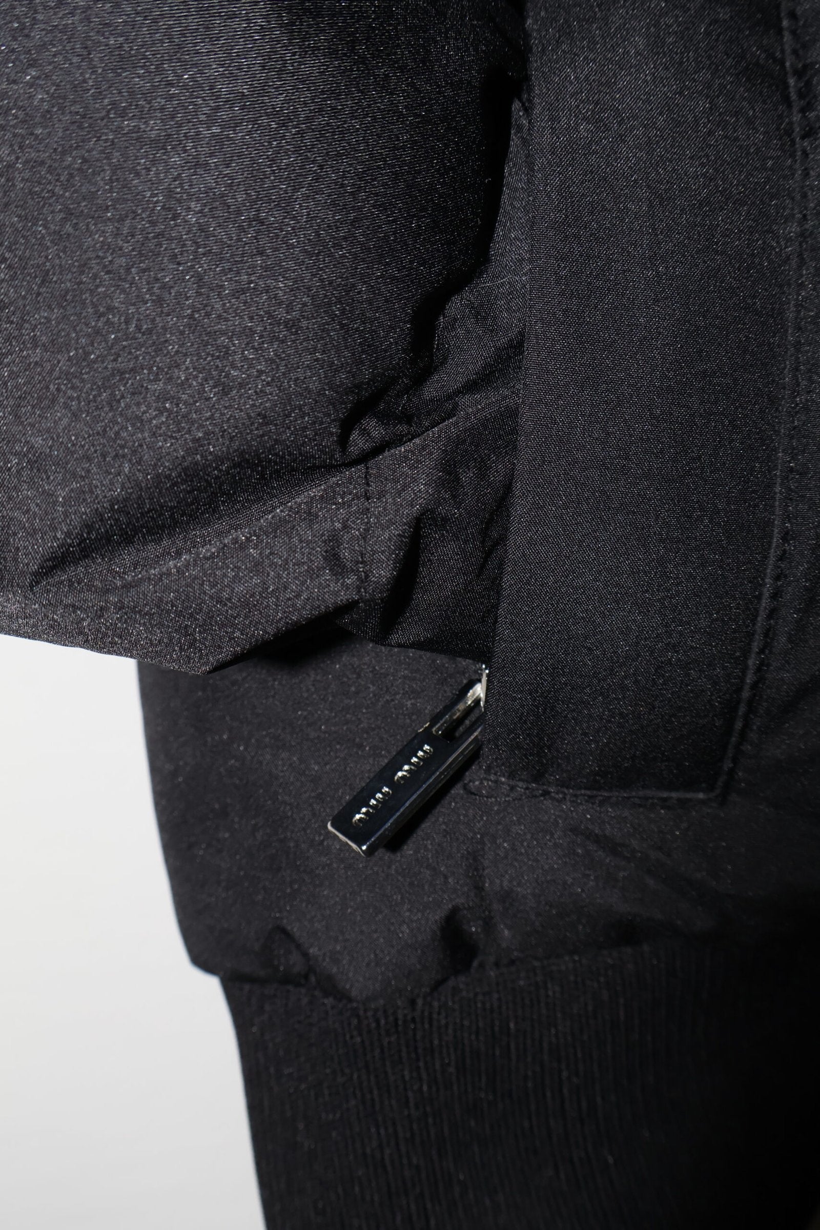 Miu Miu Black Down Jakna