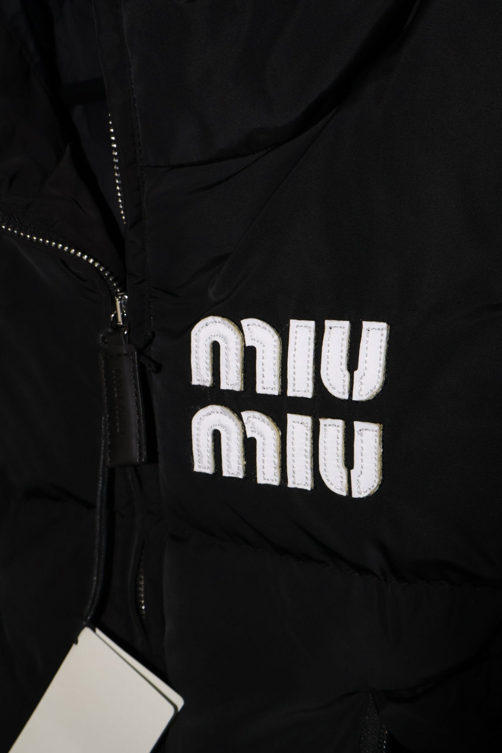 Miu Miu Black Down Jakna