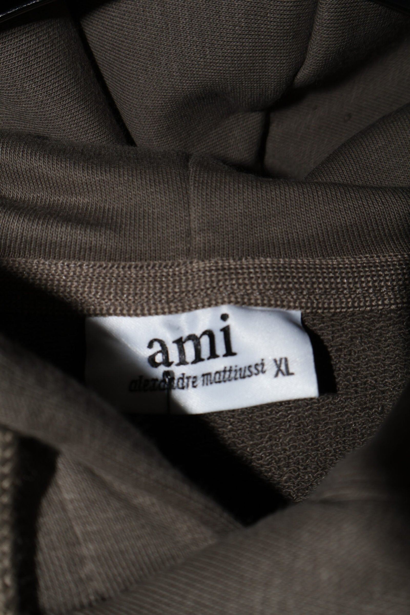 Ami Duks "Siva/ Olive Green"
