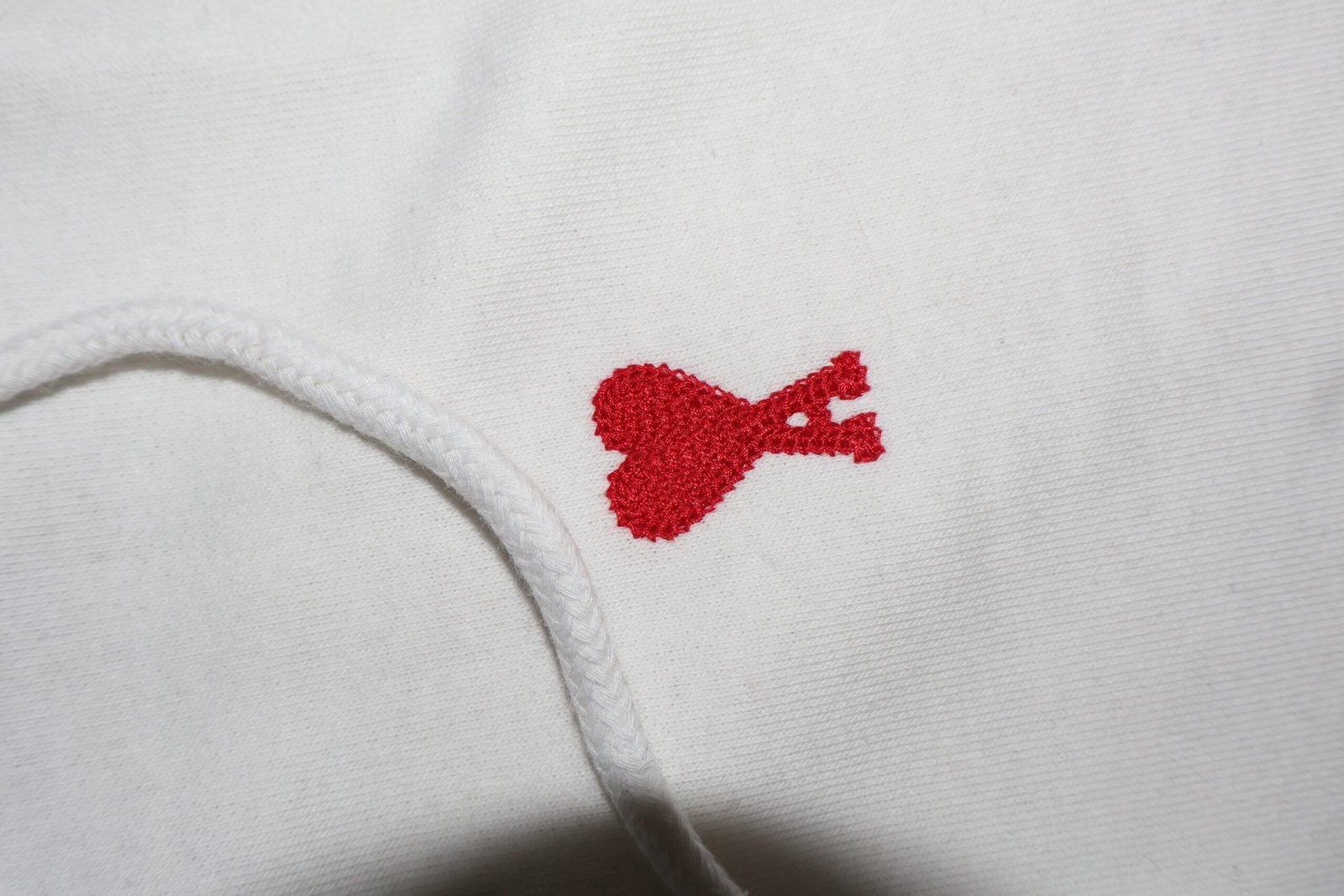 Ami Duks "Bijela / White"