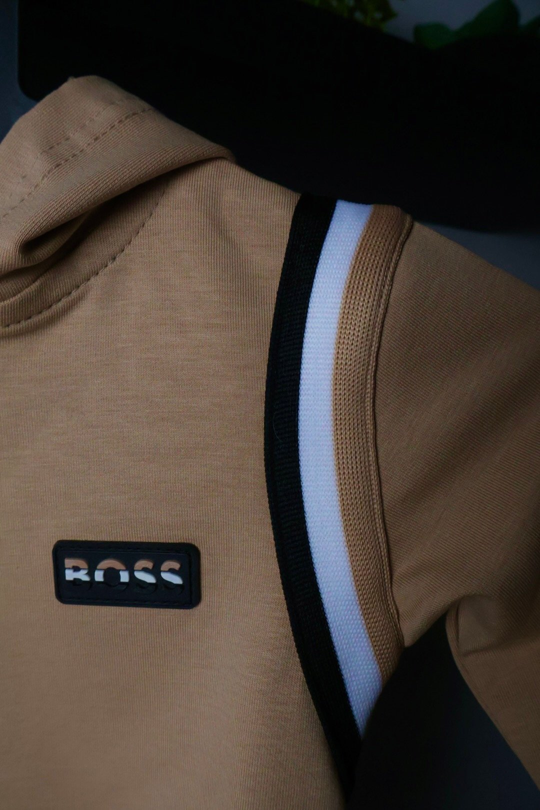 Komplet Boss /  light brown / black and white stripes / Kids