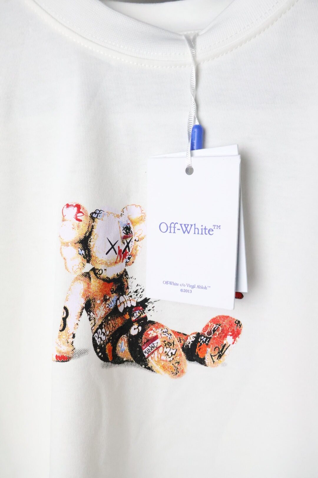 Majica Off-White kratki rukavi bijela KAWS