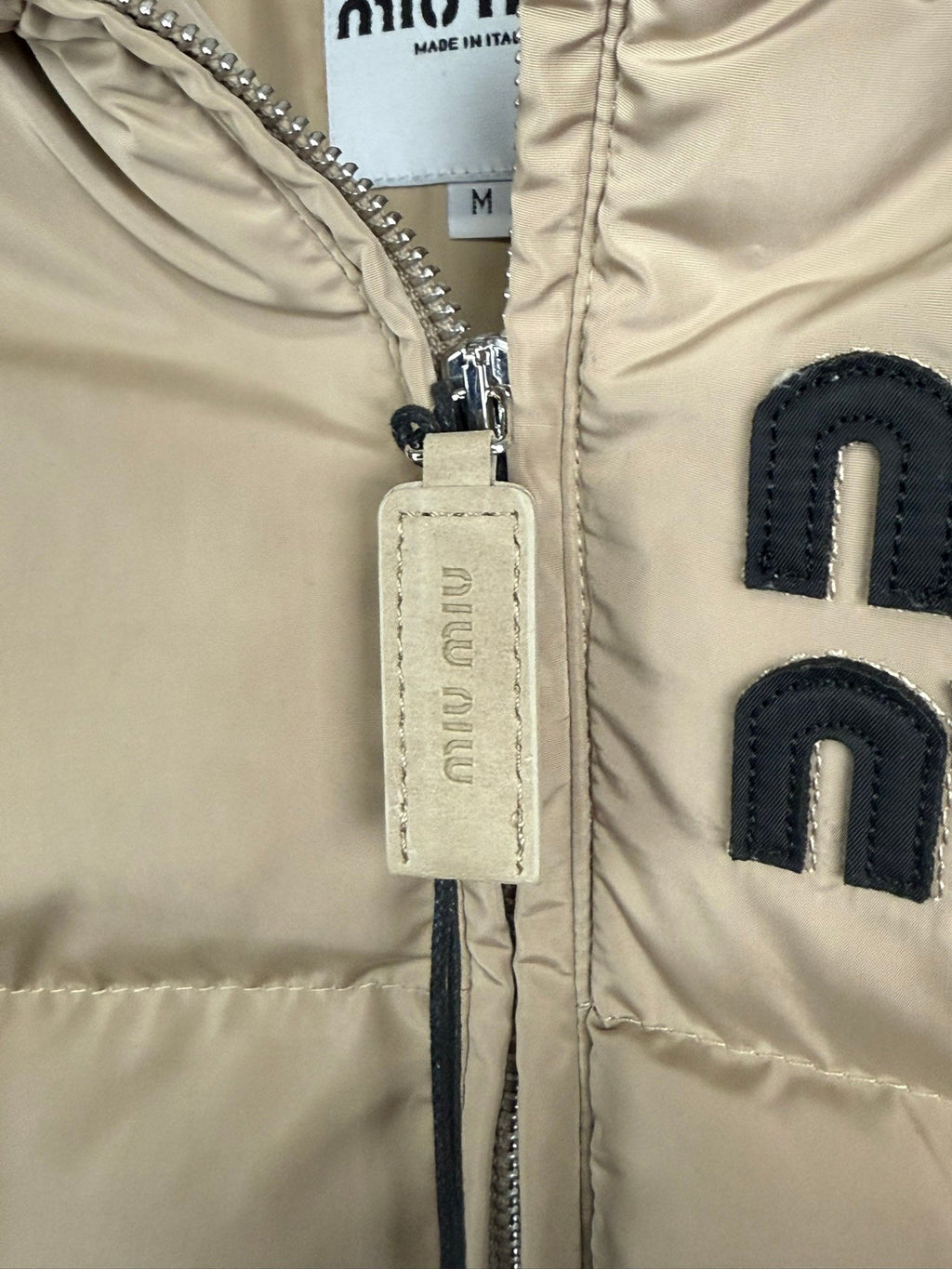 Miu Miu Beige Down Jakna