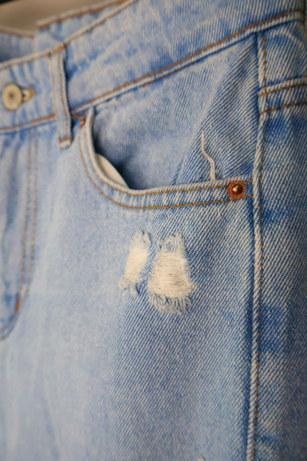 Denim hlače / Poderane / Light Blue
