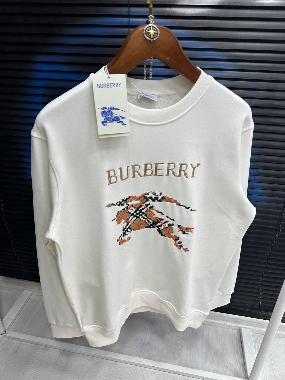 Burberry dugi rukav majica "White"