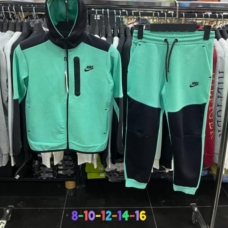 Nike Tech Fleece "Green Black" KIDS