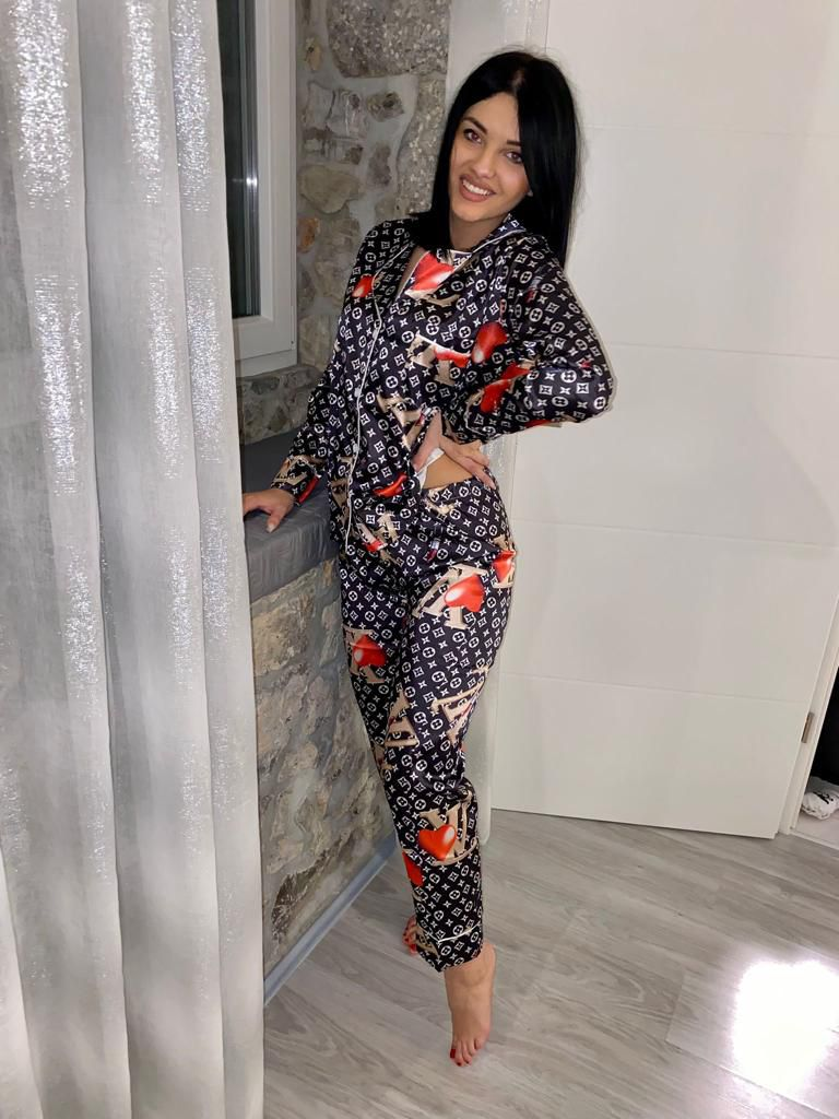 Spavačica Louis Vuitton "Hearts"