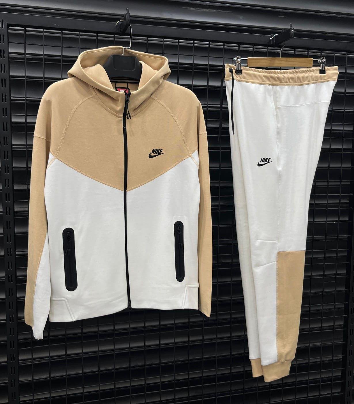 Komplet Nike Tech Fleece "Beige/White"